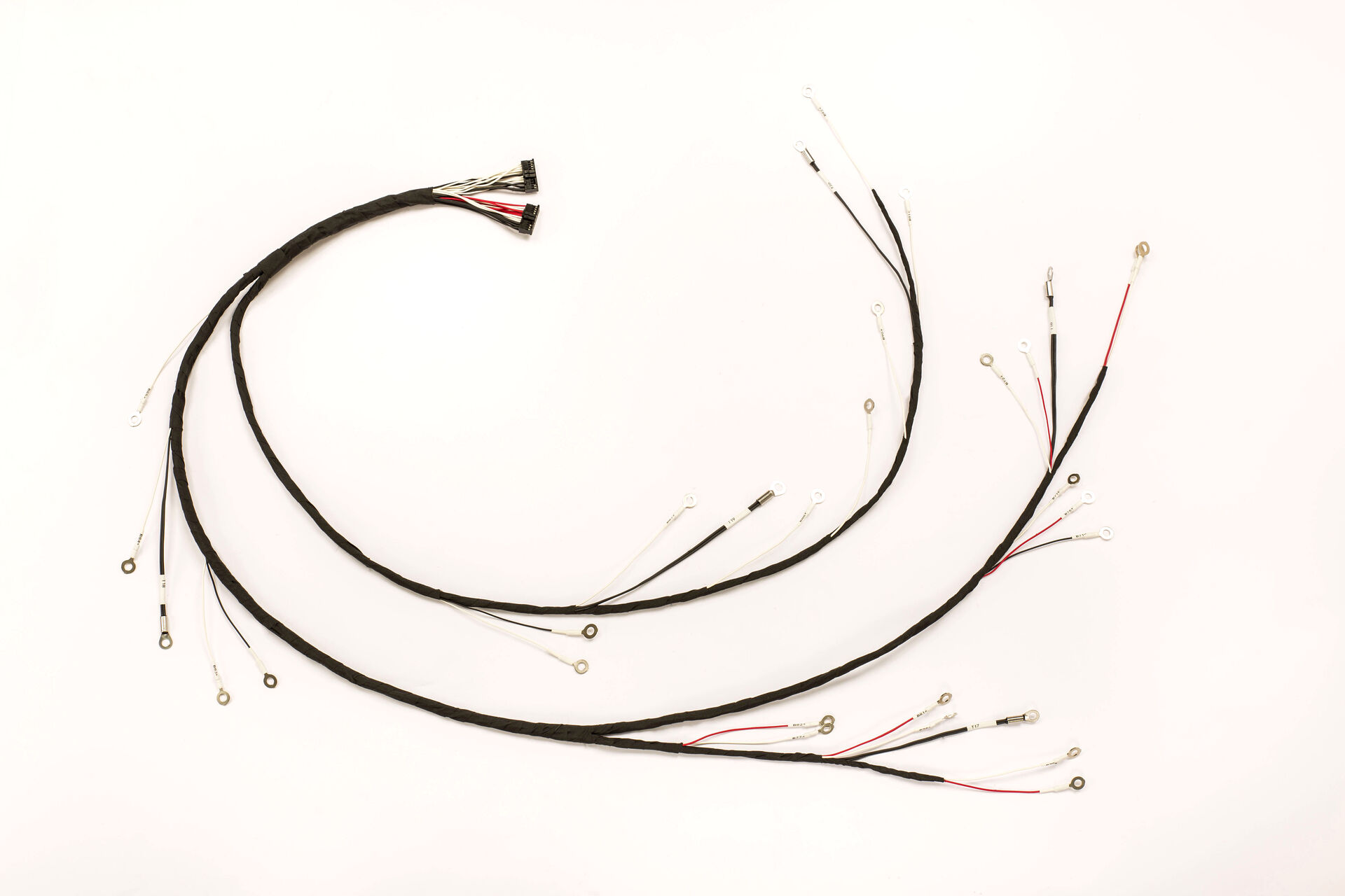 新能源线束安装 多年经验 专业制造 按需定制 锐城达